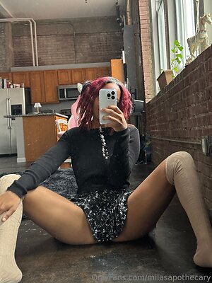 milasapothecary Nude Leaked Photo #6