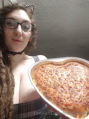 milkybaby94 Nude Leaked Photo #16