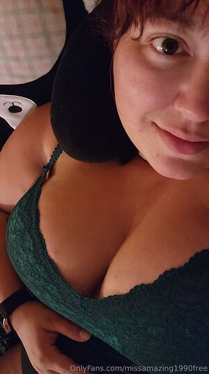 missamazing1990free Nude Leaked Photo #5