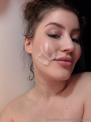 missgamelin Nude Leaked Photo #8