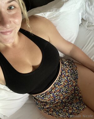 misshannahnicoleee Nude Leaked Photo #51