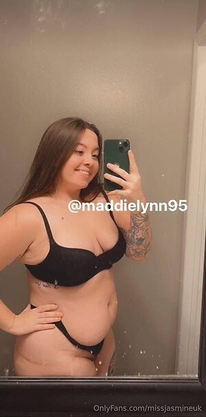 missjasmineuk Nude Leaked Photo #6