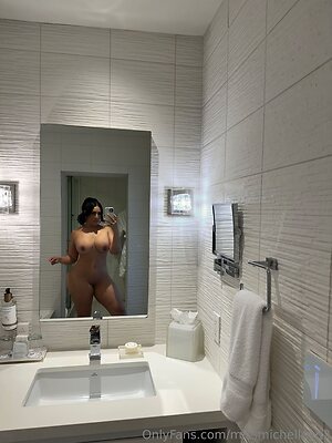 missmichelleyg2 Nude Leaked Photo #6