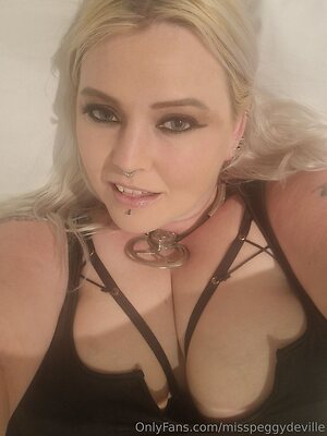 misspeggydeville Nude Leaked Photo #12