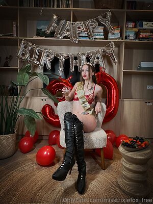 misstrixiefox free Nude Leaked Photo #30