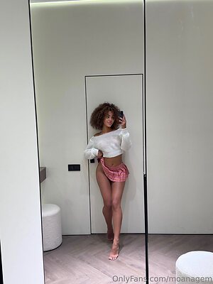 moanagem Nude Leaked Photo #20