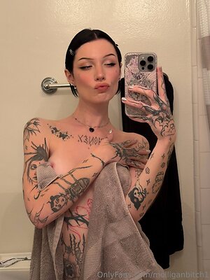 molliganbitch1 Nude Leaked Photo #28