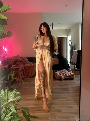 mollydixx2 Nude Leaked Photo #18