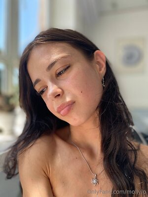 mollylo Nude Leaked Photo #7