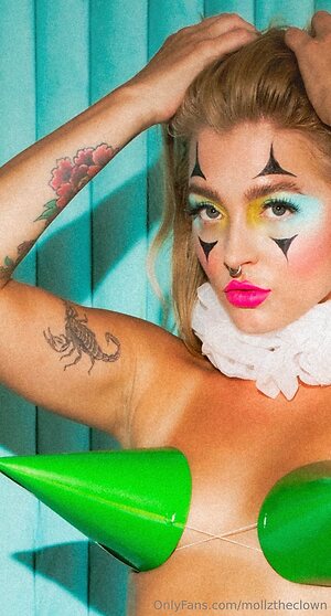 mollztheclown Nude Leaked Photo #5