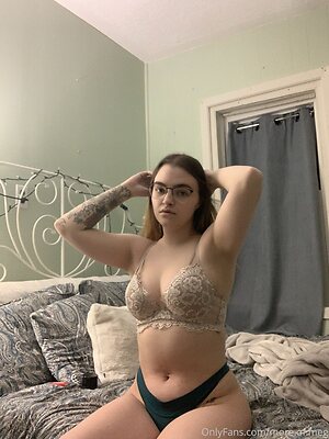 more of meg Nude Leaked Photo #11