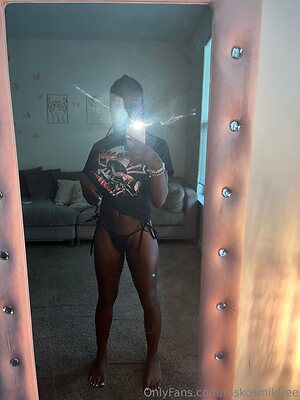 mskosmikfree Nude Leaked Photo #17