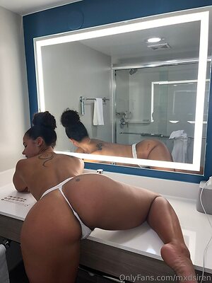 mxdsiren Nude Leaked Photo #20