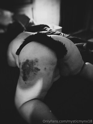 mysticmynx18 Nude Leaked Photo #11