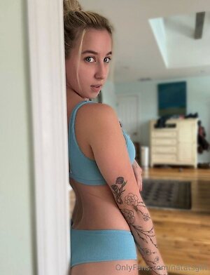 natatsgirl Nude Leaked Photo #16