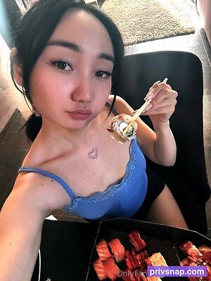 natsunya Nude Leaked Photo #29