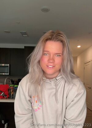 naughtybubbles1223 Nude Leaked Photo #18