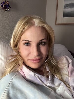 naughtyjojo1 Nude Leaked Photo #4