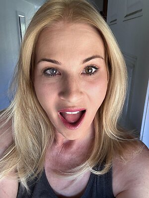 naughtyjojo1 Nude Leaked Photo #6