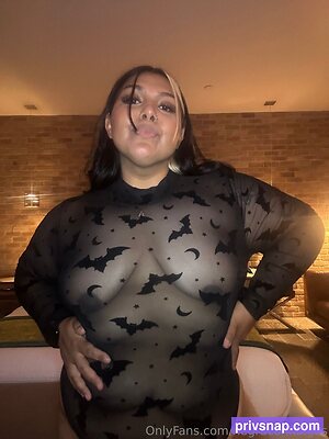 negraconnalgas Nude Leaked Photo #23