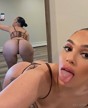 neldolll Nude Leaked Photo #29