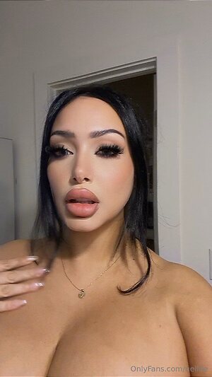 nellife Nude Leaked Photo #2