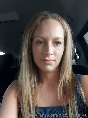 nicolejade 4u Nude Leaked Photo #4