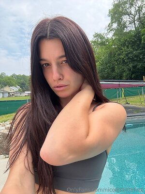 nicoleskirtsfree Nude Leaked Photo #18