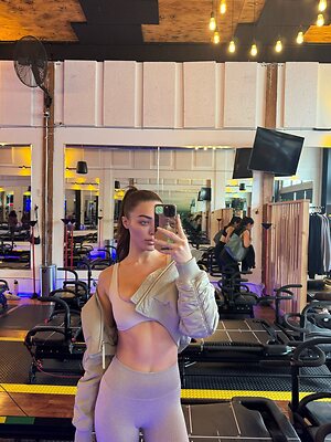 niikkirose Nude Leaked Photo #14