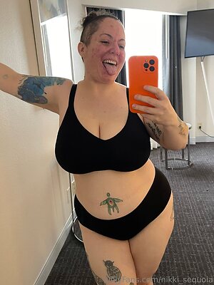 nikki sequoia Nude Leaked Photo #12