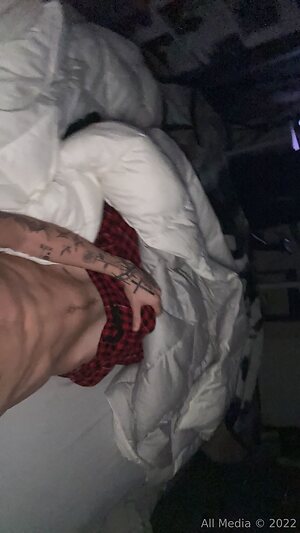 notgavinn Nude Leaked Photo #12