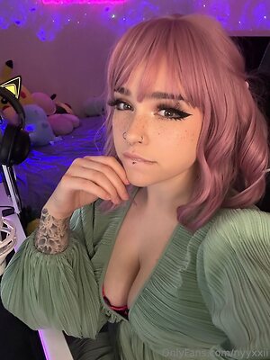 nyyxxii Nude Leaked Photo #16