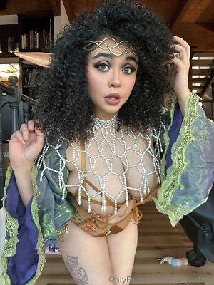 oenvyusfree Nude Leaked Photo #3