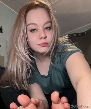 ogfeet Nude Leaked Photo #7