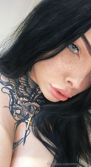 ohmyannaa Nude Leaked Photo #3