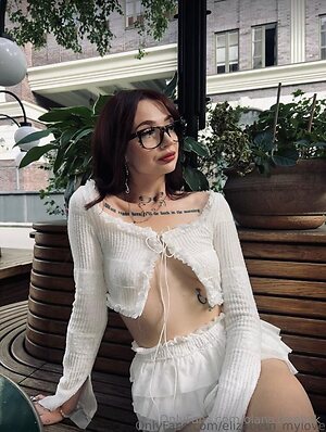 olana1melnik Nude Leaked Photo #4