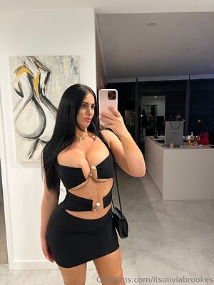 oliviabrookess Nude Leaked Photo #7