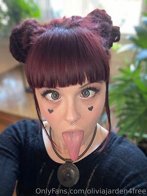 oliviajarden4free Nude Leaked Photo #3