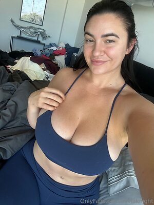 oliviaknight Nude Leaked Photo #4