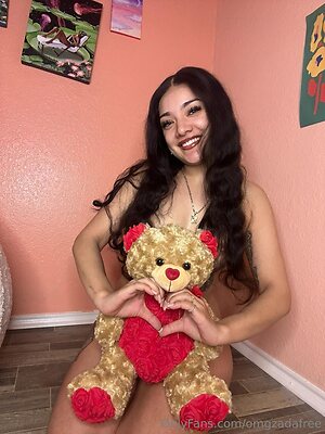 omgzadafree Nude Leaked Photo #20