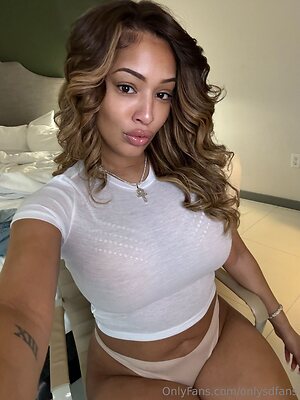 onlysdfans Nude Leaked Photo #13