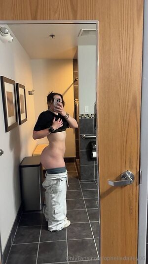 opheliadailey06 Nude Leaked Photo #5