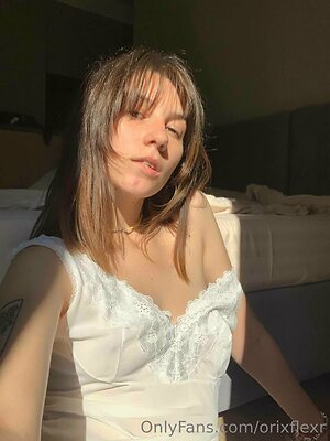 orixflexr Nude Leaked Photo #11