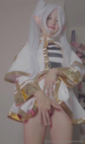 paarkiesita Nude Leaked Photo #20