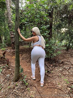 pamelafalcao Nude Leaked Photo #13