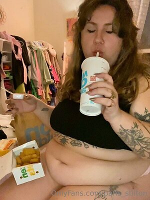 paris stilton Nude Leaked Photo #16