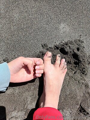 paufeet75 Nude Leaked Photo #13