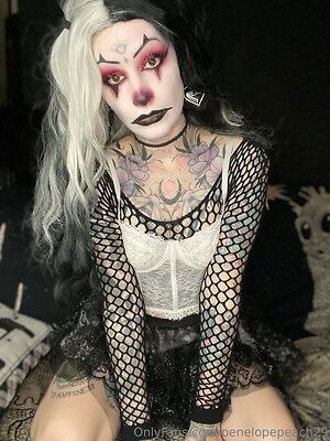penelopepeach29 Nude Leaked Photo #25