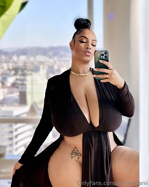 persephanii Nude Leaked Photo #8
