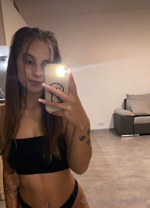petulkaaa Nude Leaked Photo #5